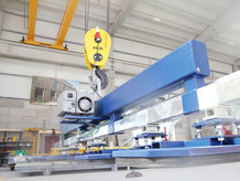 Power supply for mobile vacuum lifter with Spring Cable Reel